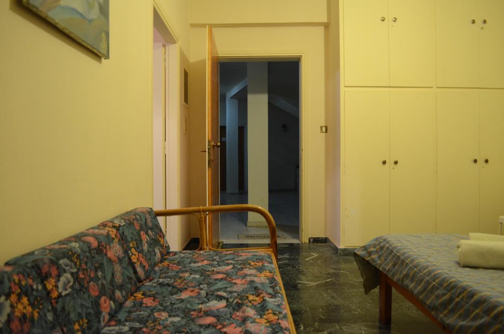 Kineta Apartments Esterno foto