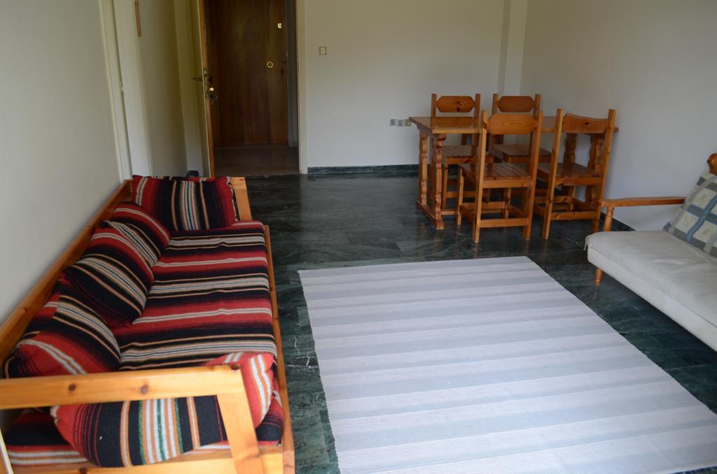 Kineta Apartments Esterno foto
