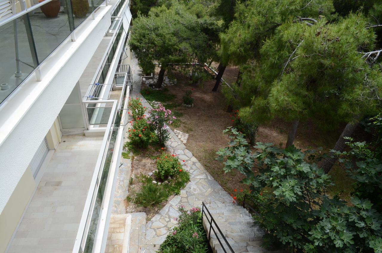 Kineta Apartments Esterno foto